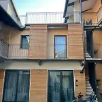 Maison De Cavour
