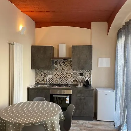 לינה וארוחת בוקר Maison De Cavour