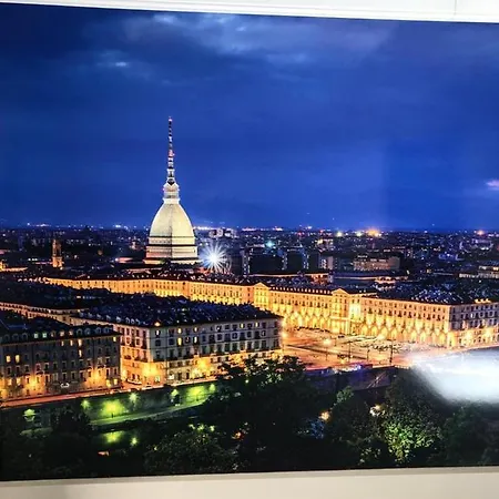 Maison De Cavour Bed & Breakfast 3*