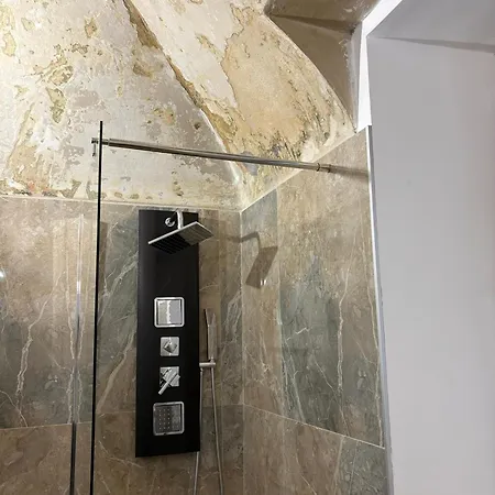 Maison De Cavour 3* ריברולו קנאווזה