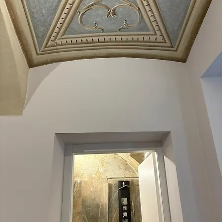 Maison De Cavour 3*